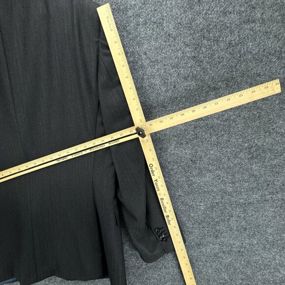 SuitSupply Suit Jacket Mens 42R Gray‎ Herringbone Wool Super 110s Surgeons Cuff - Picture 15 of 16